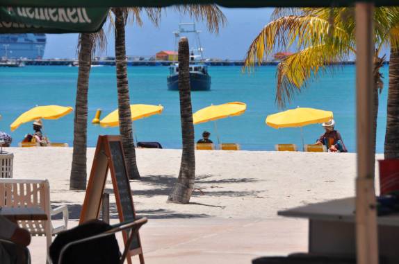 Philipsburg, capital de Sint Maarten - Caribe